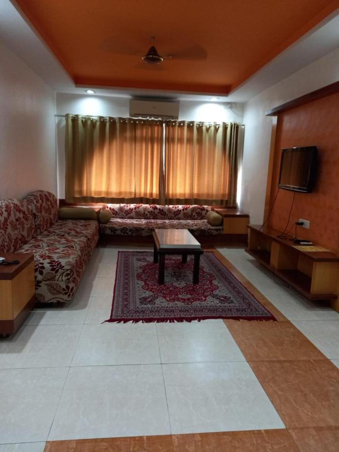 Sharan Hotel Shirdi Exterior photo